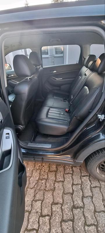 Gebraucht Chevrolet Orlando 163 PS (119 kW) 2012 Schwarz Van / Kleinbus