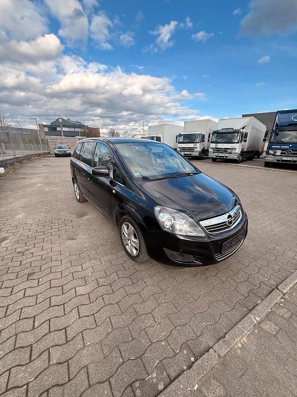 Gebraucht Opel Zafira 111 PS (81 kW) 2011 Schwarz Van / Kleinbus