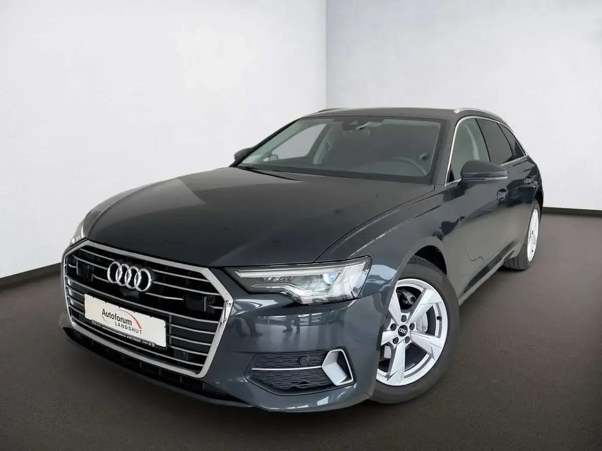 Gebraucht Audi A6 Sport 204 PS (150 kW) 2022 Grau manhattangrau Kombi
