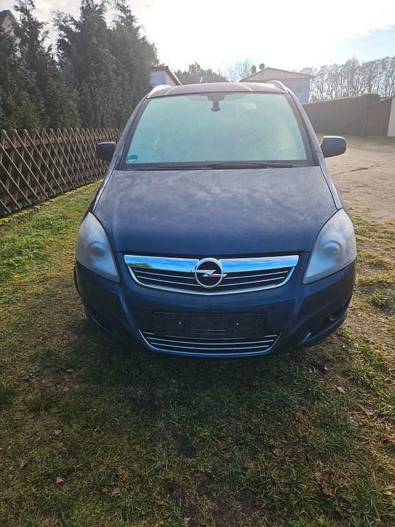 Gebraucht Opel Zafira Family 140 PS (102 kW) 2012 Blau Van / Kleinbus
