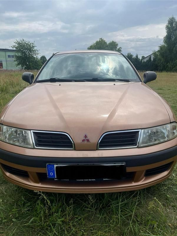 Braun Gebraucht 2000 Mitsubishi Carisma Limousine | 610 € (Superpreis) - Bild 1/4