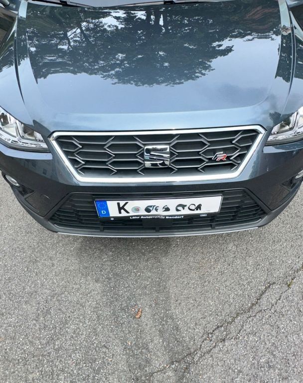 Grau Gebraucht 2019 Seat Arona FR SUV | 9.500 € (Fairer Preis) - Bild 1/4
