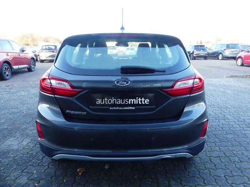 Gebraucht Ford Fiesta Active 101 PS (74 kW) 2019 Limousine