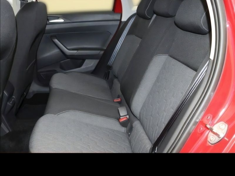 Gebraucht VW Polo Move 95 PS (69 kW) 2024 Rot Limousine