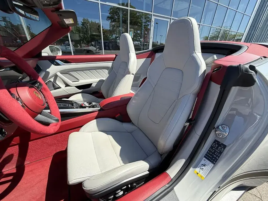 Gebraucht Porsche 911 Turbo S Cabriolet 650 PS (478 kW) 2021 Grau Cabrio