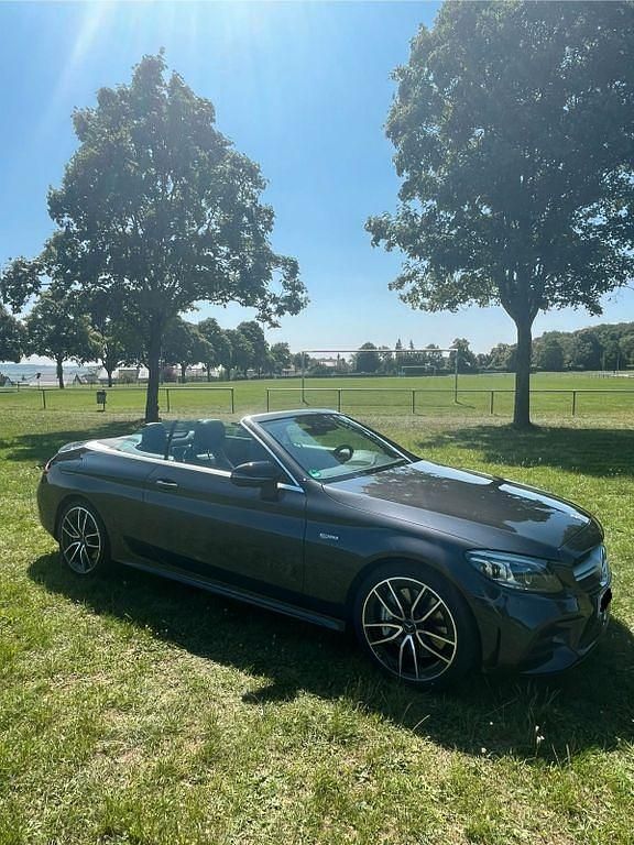 Grau Gebraucht 2022 Mercedes C43 AMG AMG Cabrio | 51.900 € (Guter Preis) - Bild 1/4