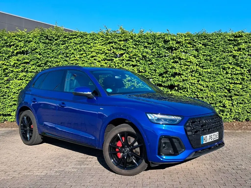 Gebraucht Audi Q5 S-Line 299 PS (219 kW) 2025 Blau SUV