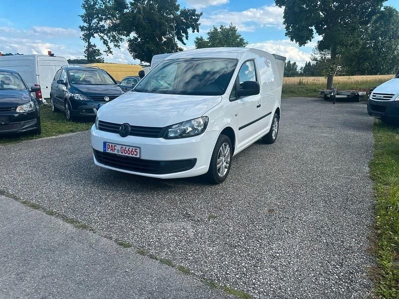 Weiß Gebraucht 2013 VW Caddy Van / Kleinbus | 4.550 € (Fairer Preis) - Bild 1/4