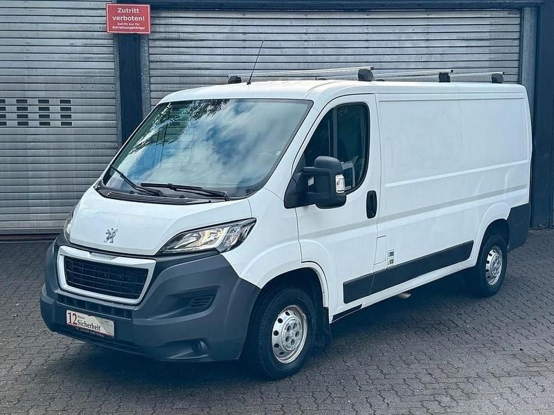 Gebraucht Peugeot Boxer 110 PS (80 kW) 2015 Weiß Van