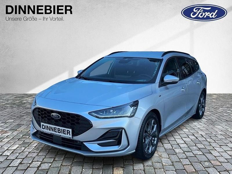 Gebraucht Ford Focus ST-Line X 155 PS (114 kW) 2024 Moondust silver met Kombi