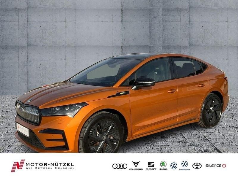 Phoenixorange metallic Gebraucht 2023 Skoda Enyaq iV Suite SUV | 40.930 € (Guter Preis) - Bild 1/4