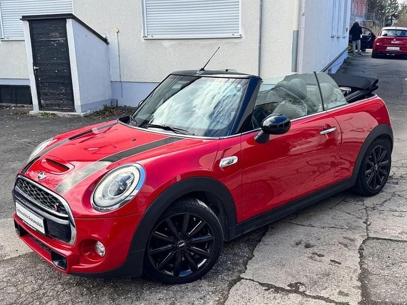 Gebraucht Mini Cooper S Cabriolet 192 PS (141 kW) 2017 Rot Cabrio