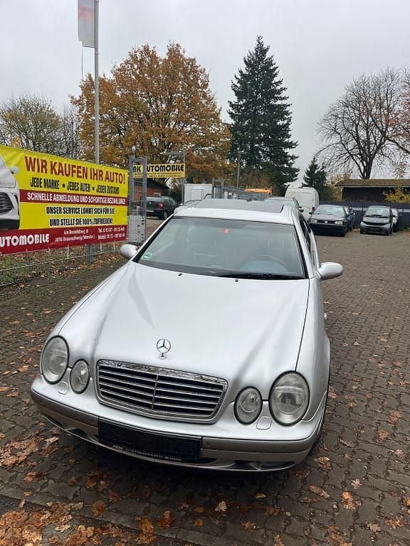 Silber Gebraucht 1999 Mercedes CLK320 Elegance | 5.000 € (Superpreis) - Bild 1/4