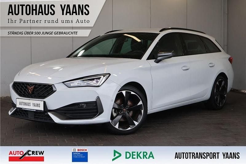 Weiß Gebraucht 2024 Cupra Leon Limousine | 24.889 € (Guter Preis) - Bild 1/4