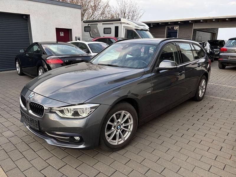 Gebraucht BMW 320 Sport Line 190 PS (139 kW) 2015 Grau Limousine