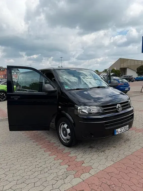 Usata VW T5 140 CV (102 kW) 2010 Nero Furgone