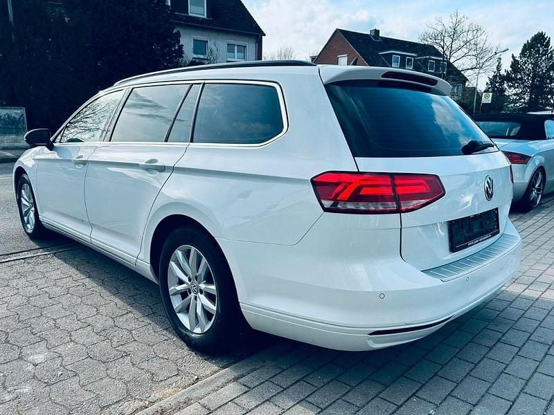 Second-hand VW Passat 120 CP (88 kW) 2017 Alb Break