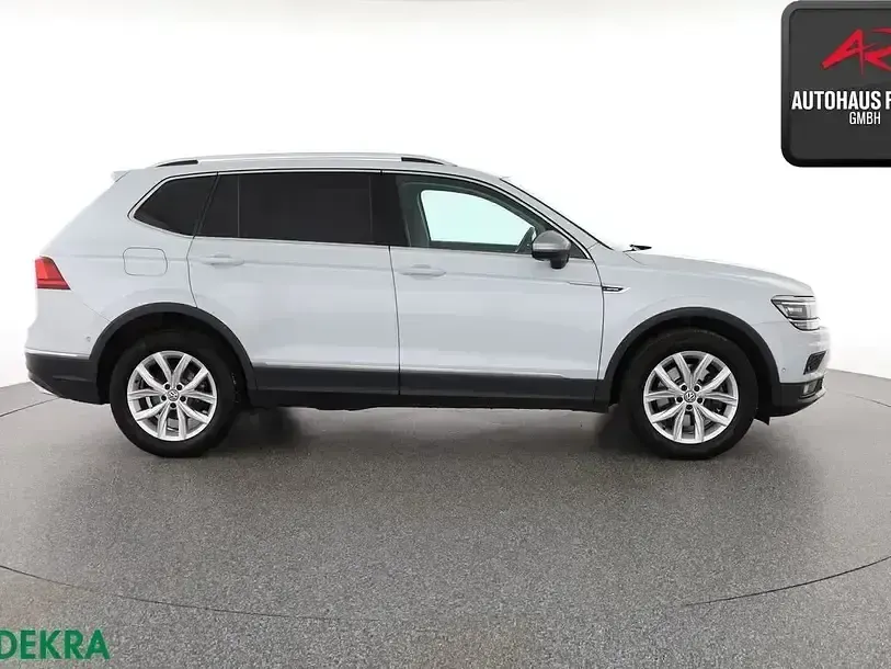 Gebraucht VW Tiguan Allspace Highline 220 PS (161 kW) 2018 White silver SUV