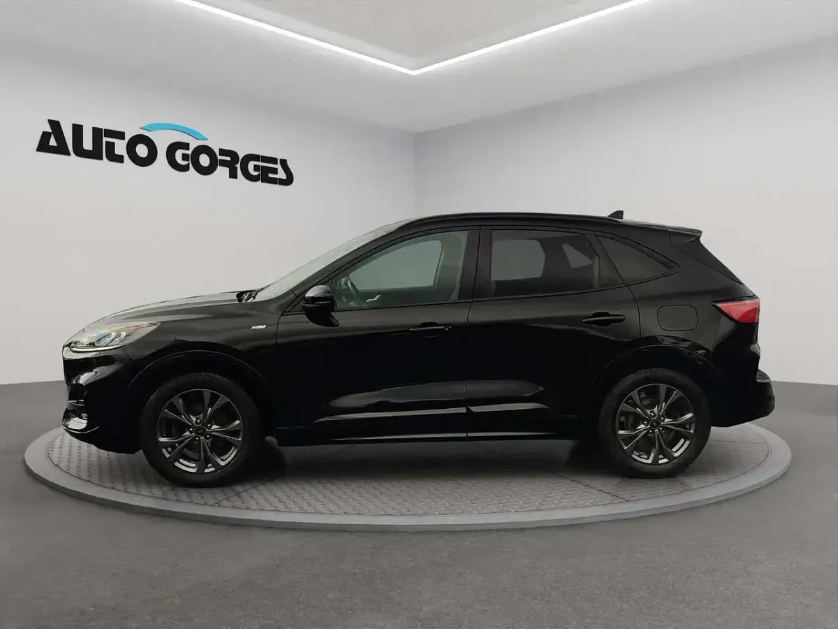 Gebraucht Ford Kuga ST-Line 150 PS (110 kW) 2022 Schwarz SUV