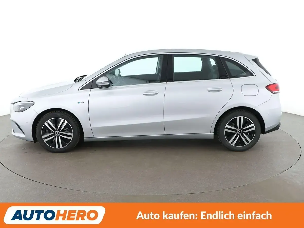 Gebraucht Mercedes B250e Progressive 218 PS (160 kW) 2021 Grau Kleinwagen