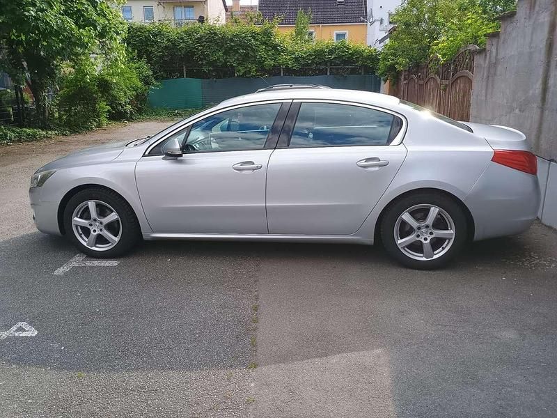 Gebraucht Peugeot 508 Active 140 PS (102 kW) 2011 Limousine