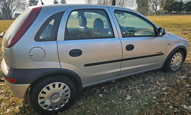 Gebraucht Opel Corsa 2001 Silber Kleinwagen