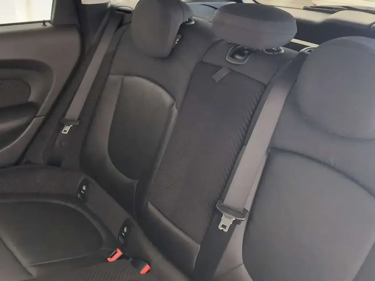 Second-hand Mini One Clubman 102 CP (75 kW) 2017 Albastru Break