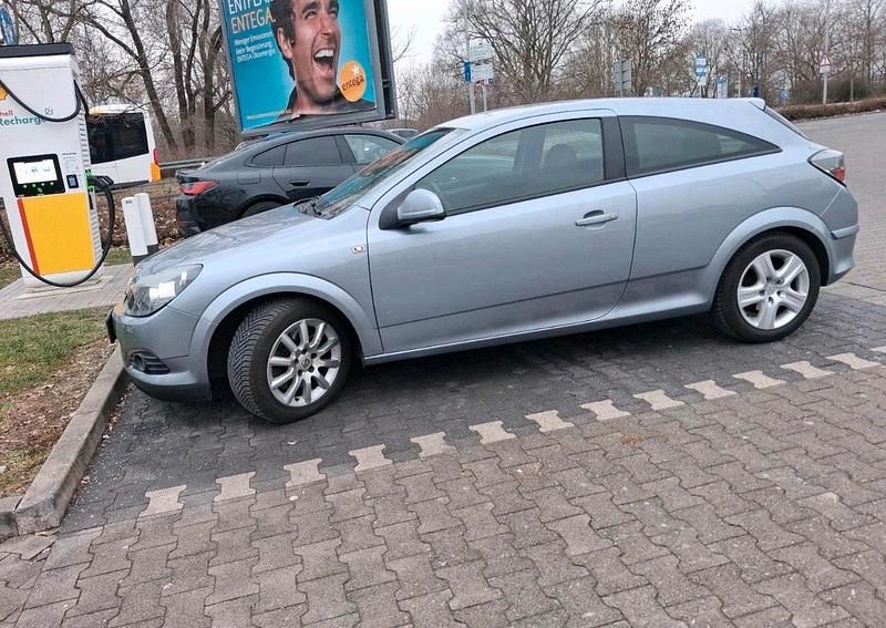 Gebraucht Opel Astra GTC 120 PS (88 kW) 2009 Grau Coupé