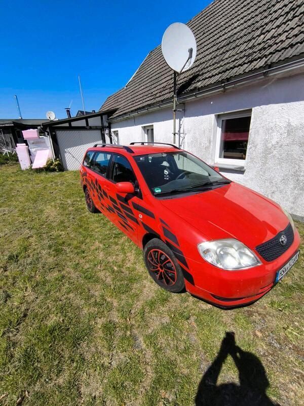 Rot Gebraucht 2004 Toyota Corolla Kombi | 1.750 € (Superpreis) - Bild 1/4
