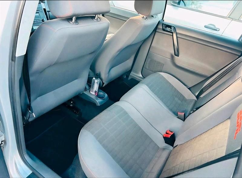 Gebraucht VW Polo Goal 80 PS (58 kW) 2006 Silber Kleinwagen