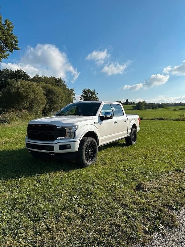 Weiß Gebraucht 2019 Ford F-150 Platinum Abholung | 47.999 € - Bild 1/4