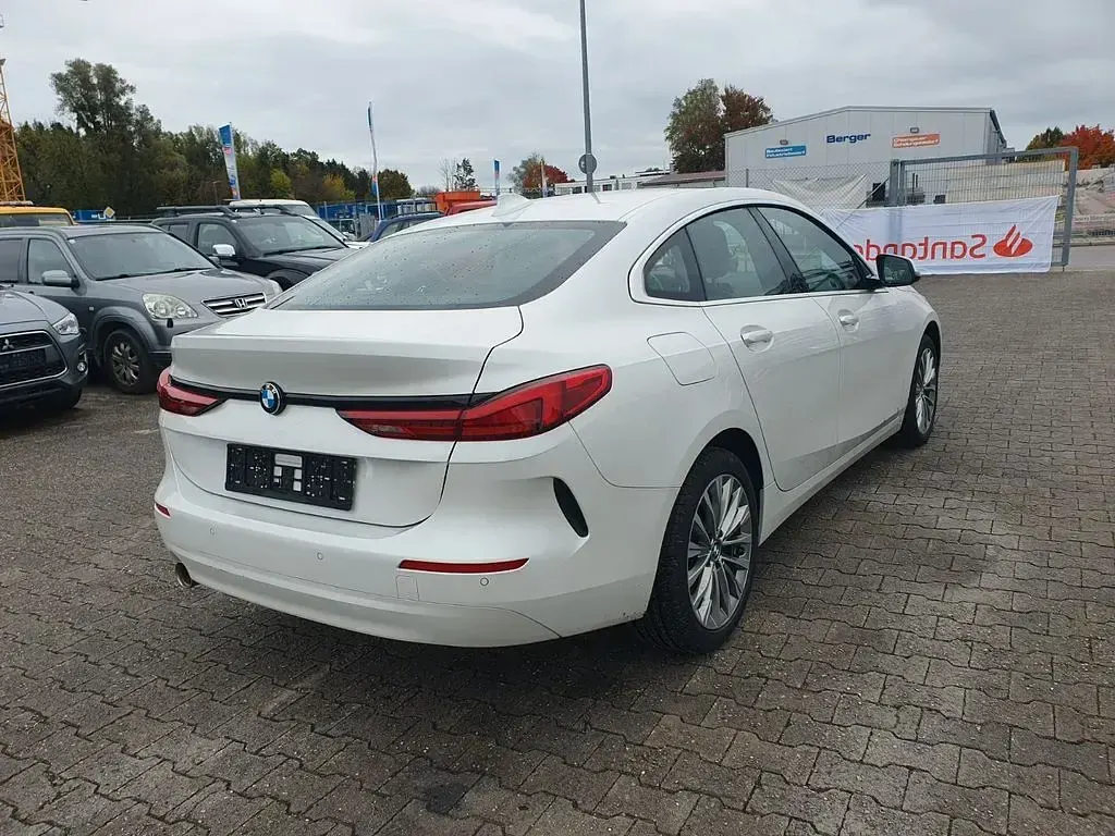 Gebraucht BMW 218 Luxury Line 140 PS (102 kW) 2020 Weiß Coupé
