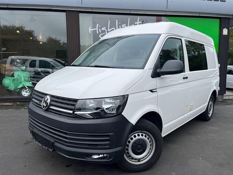 Weiß Gebraucht 2017 VW Transporter Van | 18.445 € (Guter Preis) - Bild 1/4