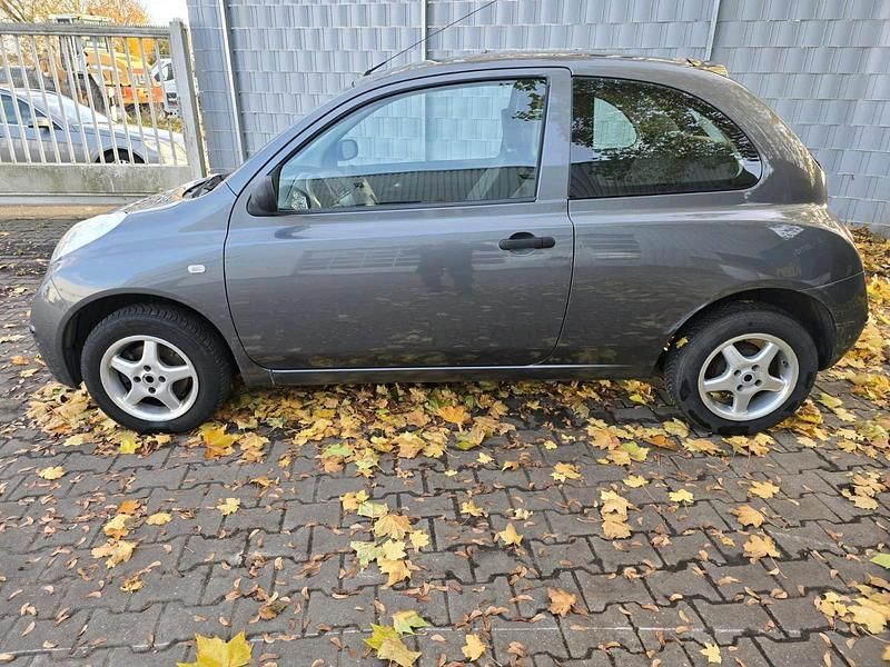 Grau Gebraucht 2006 Nissan Micra Kleinwagen | 1.950 € (Fairer Preis) - Bild 1/2