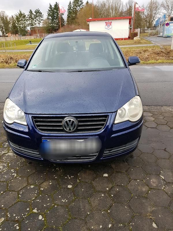 Gebraucht VW Polo 75 PS (55 kW) 2005 Blau Kleinwagen