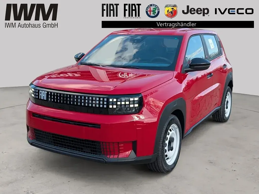 Gebraucht Fiat Grande Panda Red 83 kW (113 PS) 2025 111 passione Kleinwagen