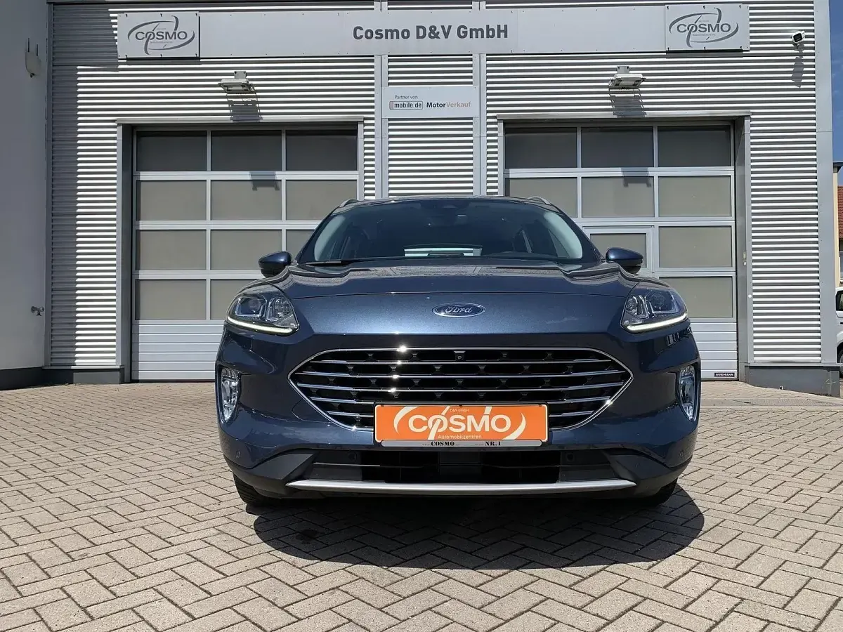 Gebraucht Ford Kuga Titanium 190 PS (139 kW) 2022 Blau SUV