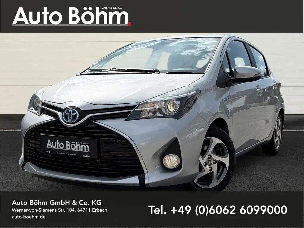 Gebraucht Toyota Yaris Hybrid Comfort 101 PS (74 kW) 2015 Kleinwagen