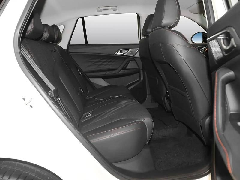 Gebraucht MG HS Luxury 272 PS (200 kW) 2025 Silber SUV