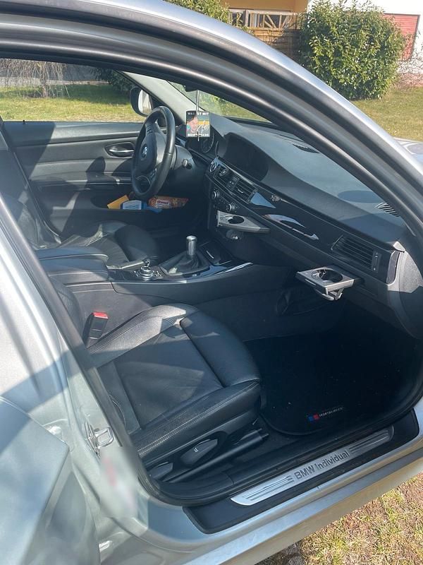 Gebraucht BMW 316 2011 Silber Limousine