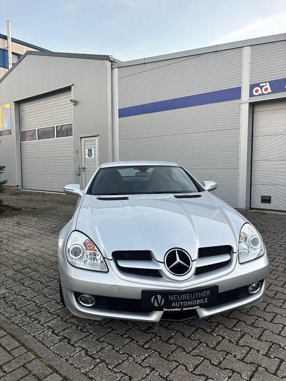 Silber Gebraucht 2008 Mercedes SLK200 Cabrio | 12.880 € (Fairer Preis) - Bild 1/4