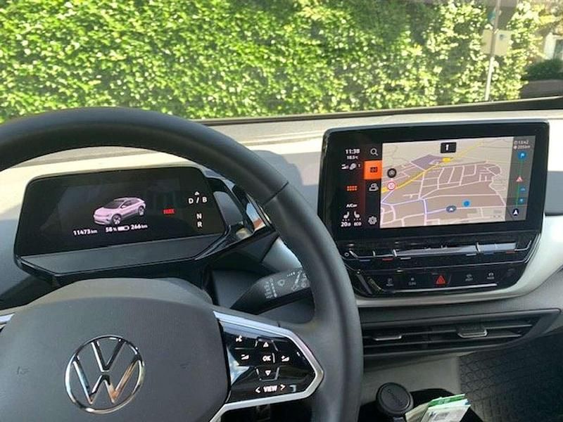 Gebraucht VW ID.4 Pro 150 kW (204 PS) 2023 Silber SUV