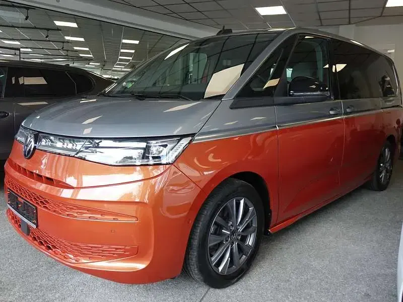 Gebraucht VW Multivan Life 150 PS (110 kW) 2023 Other Van / Kleinbus