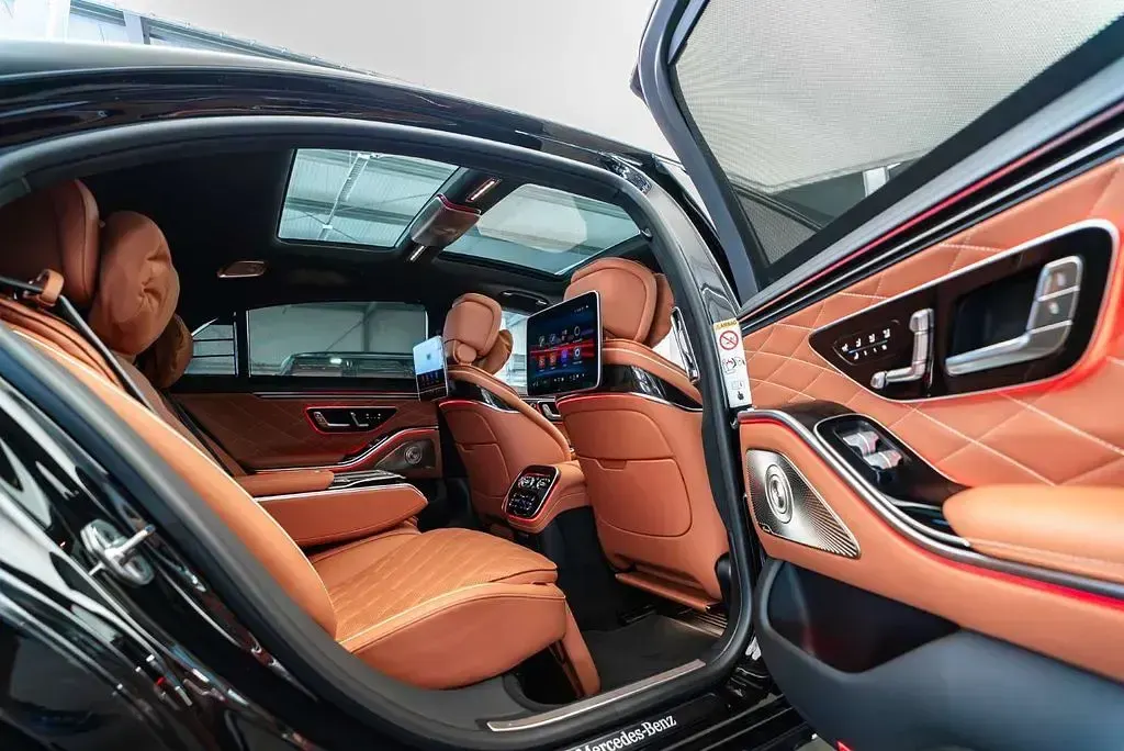 Neu Mercedes S580 Premium Plus 560 PS (411 kW) 2026 Schwarz Limousine