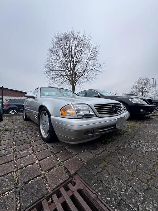 Gebraucht Mercedes SL500 306 PS (225 kW) 1999 Silber Cabrio