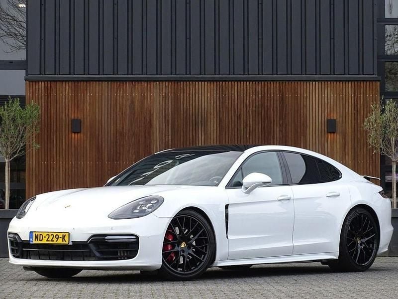 Weiß Gebraucht 2017 Porsche Panamera Sport Limousine | 51.103 € (Guter Preis) - Bild 1/4