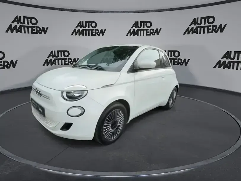 Gebraucht Fiat 500e 86 kW (118 PS) 2024 Colore esterno (arktis weiß) Limousine