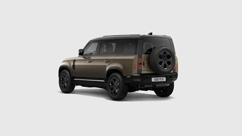 Gebraucht Land Rover Defender SE Dynamic 249 PS (183 kW) 2026 Braun SUV