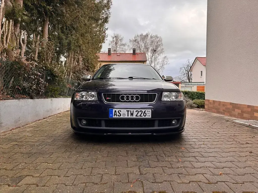 Gebraucht Audi S3 Design 224 PS (164 kW) 2002 Blau Kleinwagen