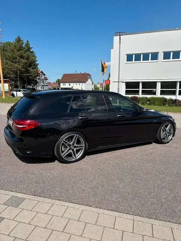 Gebraucht Mercedes C450 AMG AMG 367 PS (269 kW) 2015 Schwarz Limousine